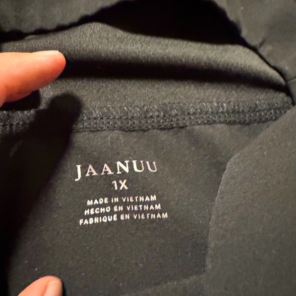 Men’s Jaanuu Black Short Sleeve V-Neck Scrub Top 1X - Picture 3 of 3